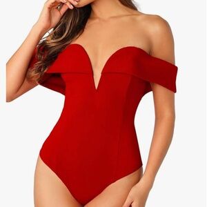 WDIRARA Red Sweetheart Backless Bodysuit – Size Medium